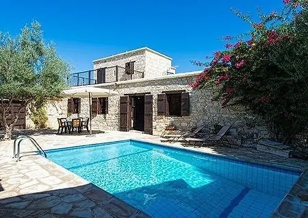 Hotel Kirithra 4*