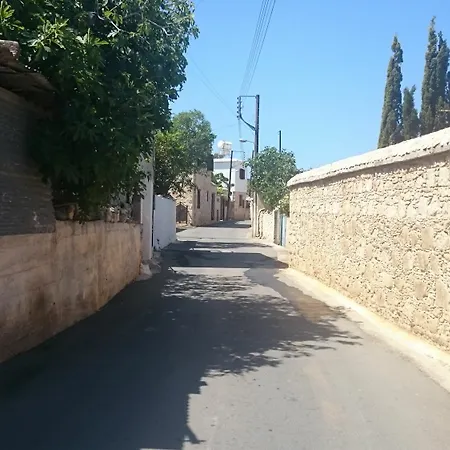Hotel Kirithra 4*