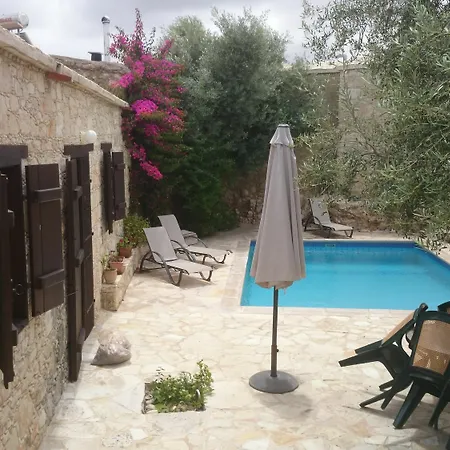 Kirithra Hotel 4*